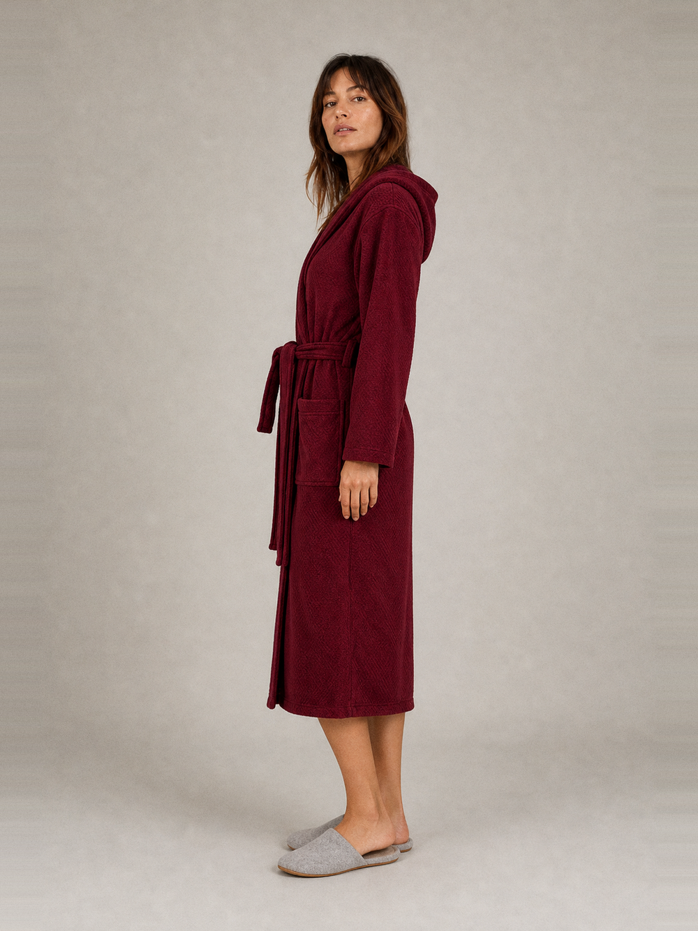 Peignoir chaud long femme – longueur portée de profil