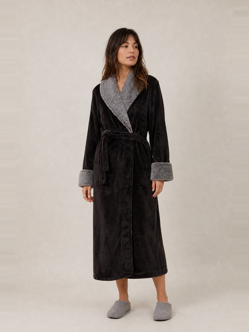 Peignoir femme polaire luxe – portée de face