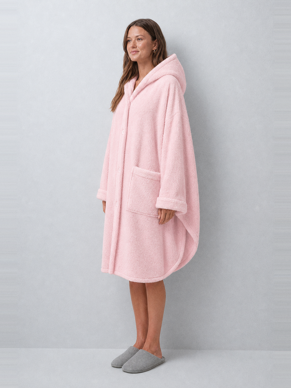 Peignoir poncho femme – longueur portée de profil