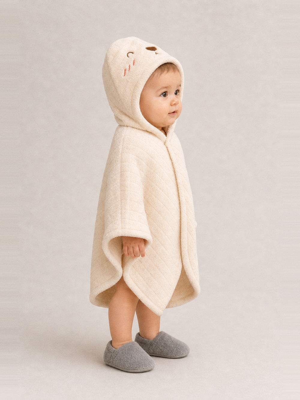 Robe de chambre bébé 6 mois – longueur portée de profil