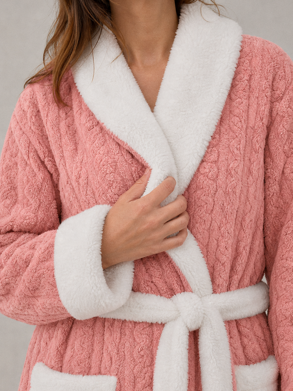 Robe de chambre douce femme – gros plan matière