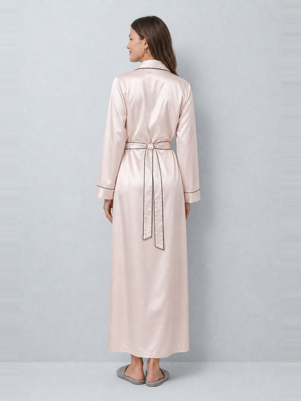 Robe de chambre élégante – vue de dos