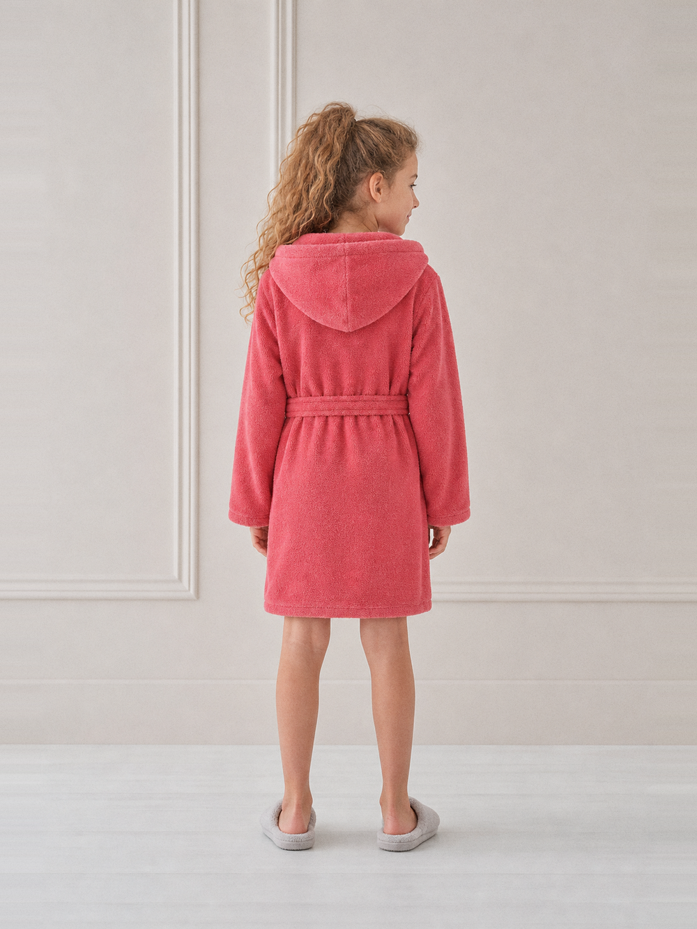 Robe de chambre enfant rouge – vue de dos
