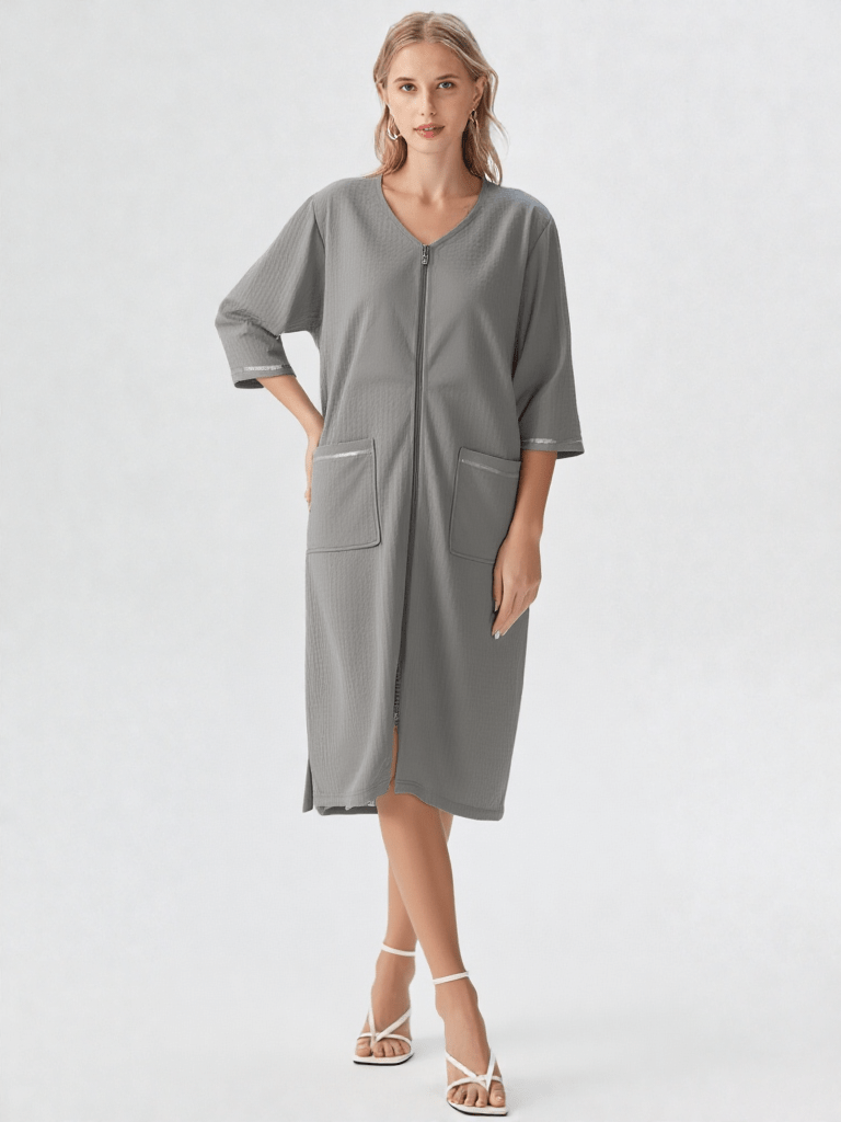 Robe de chambre femme 130 cm, vue portée, court, femme, hiver, leger, marron, maternite, polaire, uni, zip, été