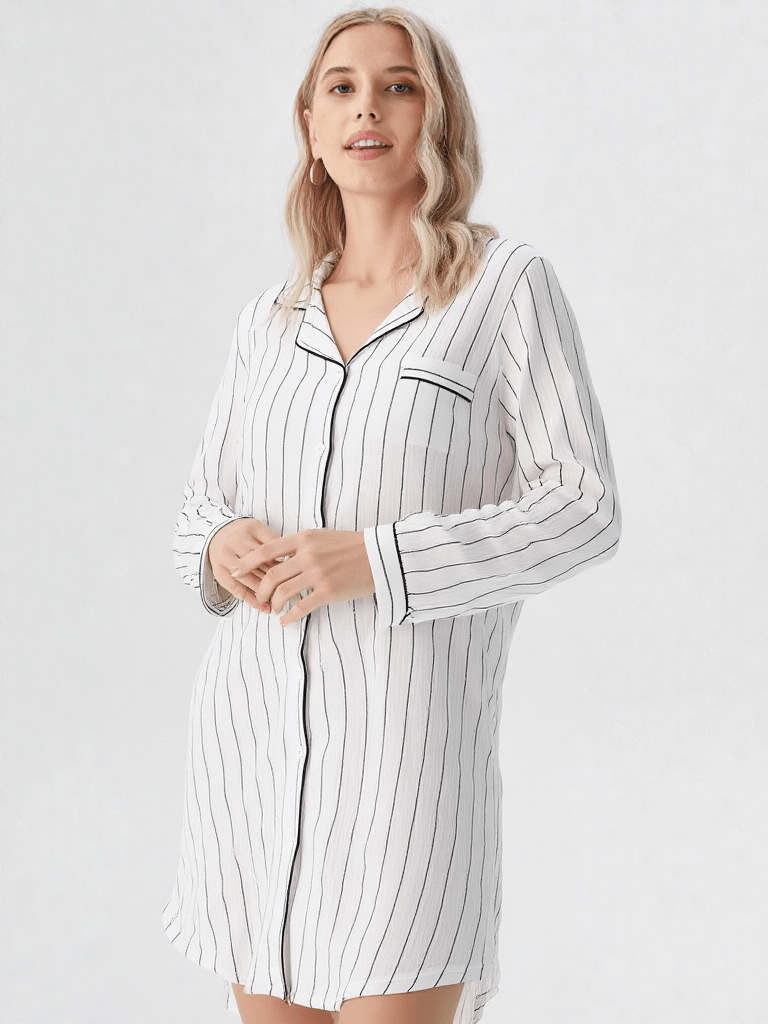 Robe de chambre femme coton boutonnée, vue portée, blanc, bouton, boutonne, coton, court, femme, leger, maternite, motif, été