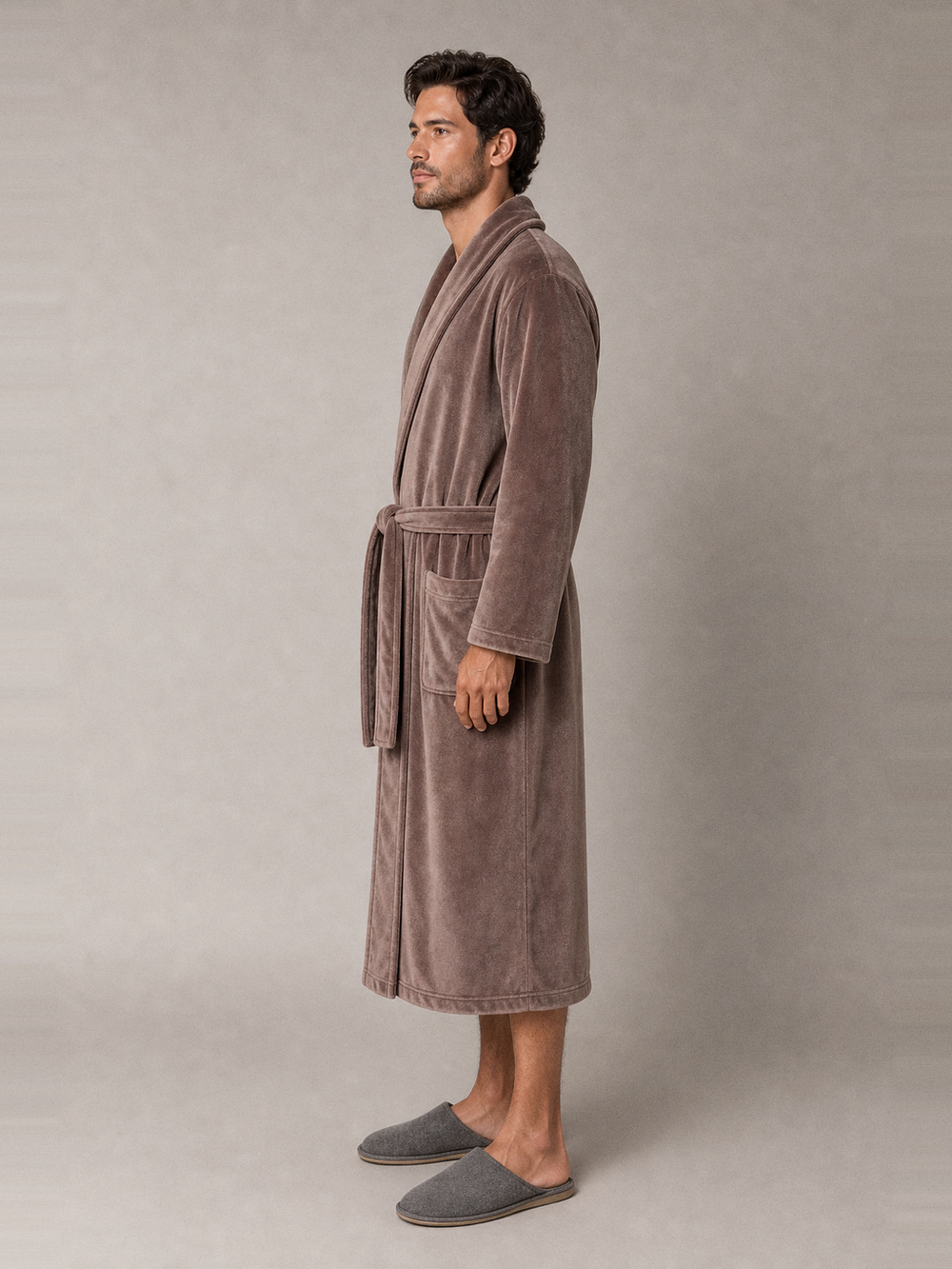Robe de chambre homme marron – longueur portée de profil