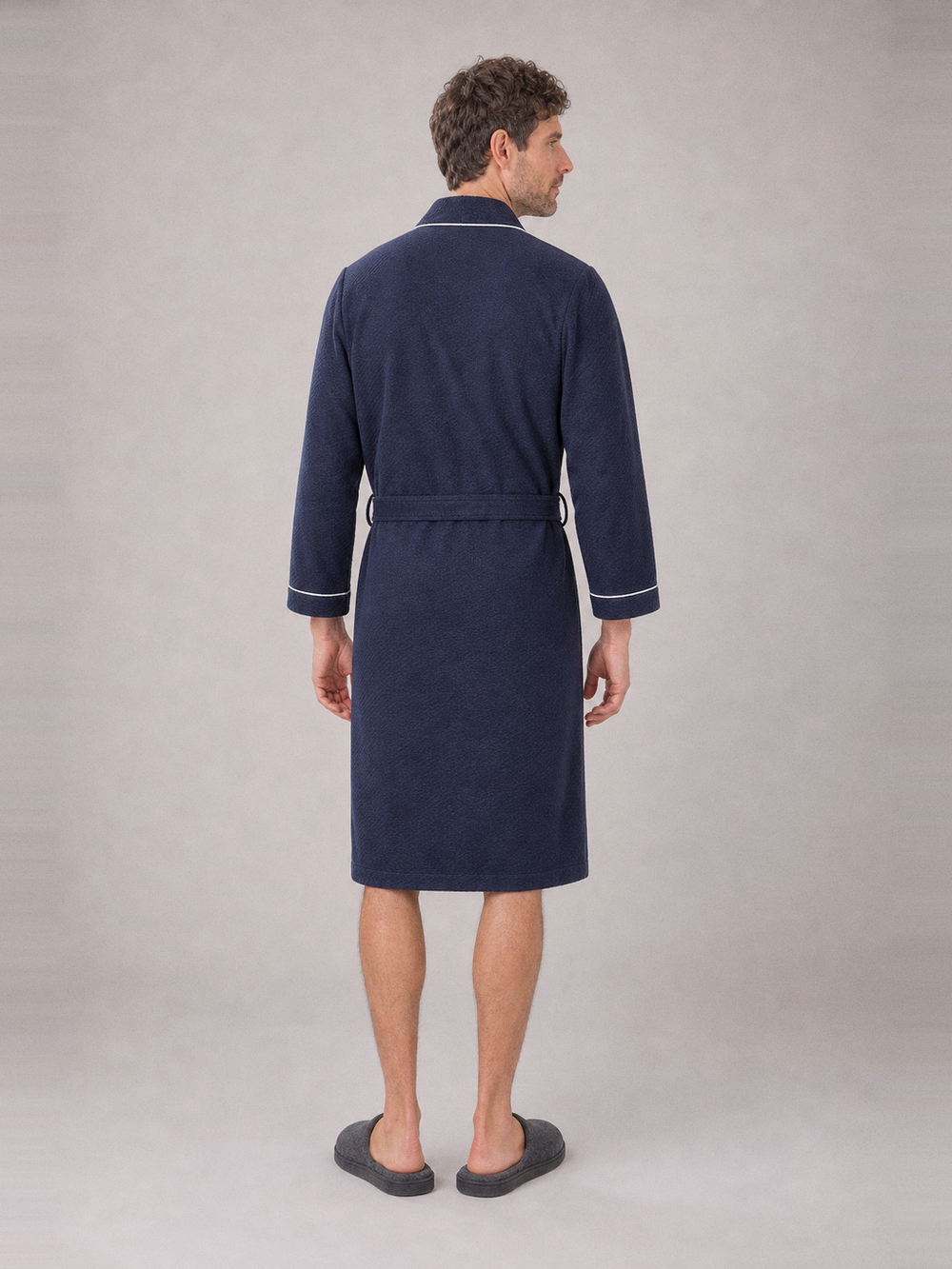Robe de chambre homme moderne – vue de dos