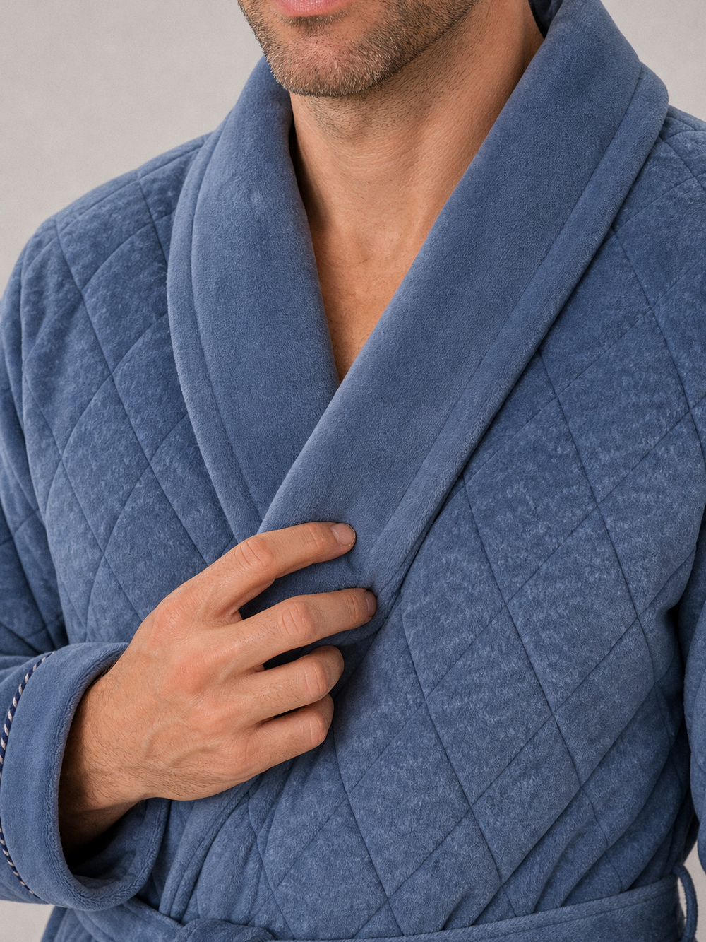 Robe de chambre matelassée homme – gros plan matière