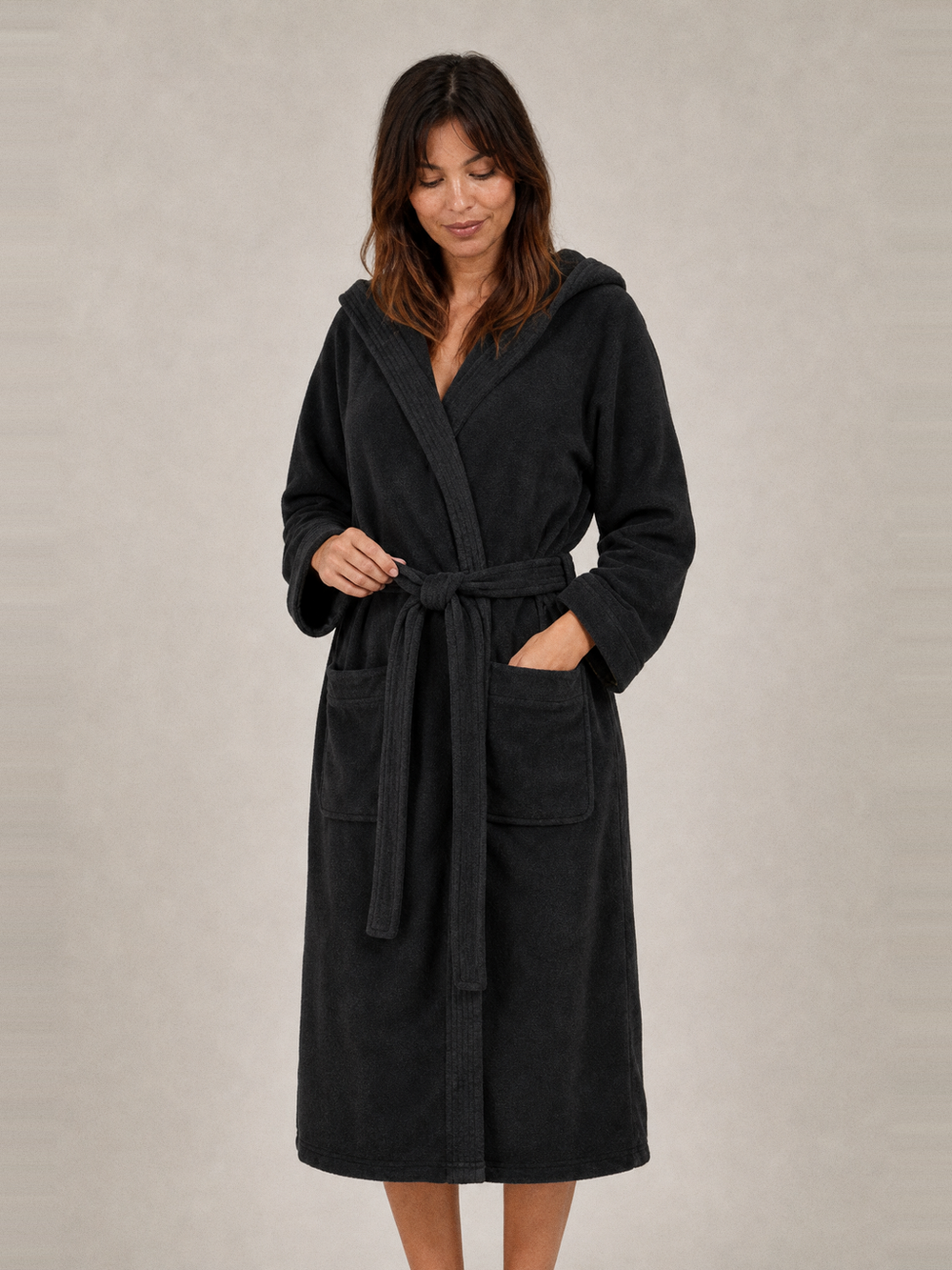 Robe de chambre noire femme – ceinture et poches