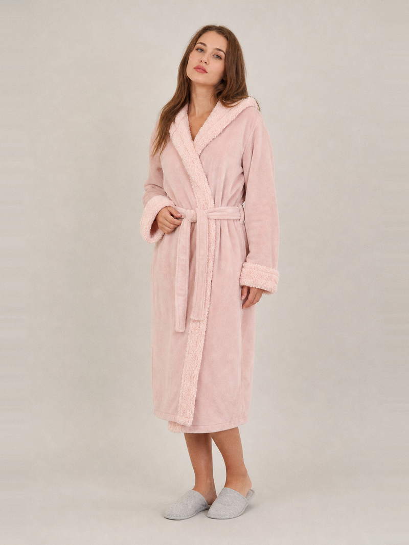 Robe de chambre pilou pilou femme rose – portée de face