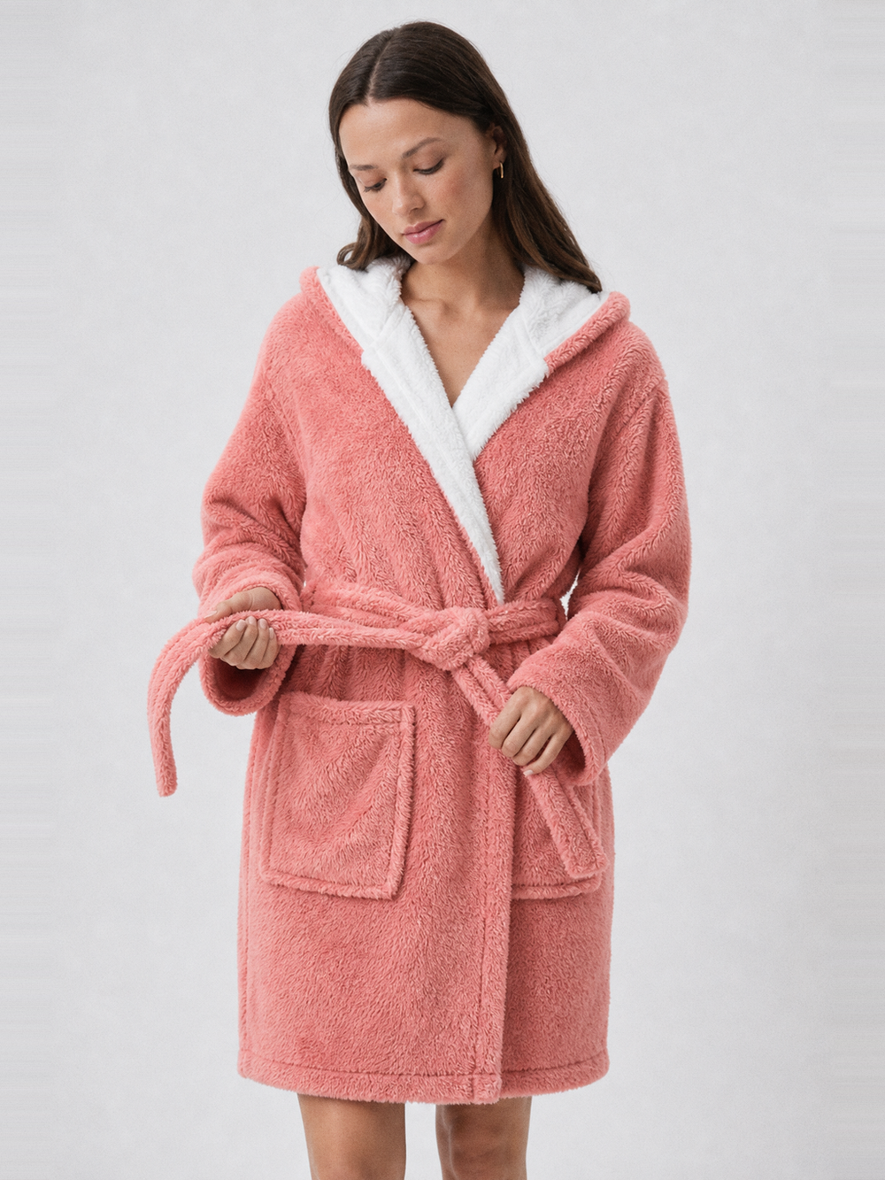 Robe de chambre moumoute femme rose à capuche – ceinture et poches