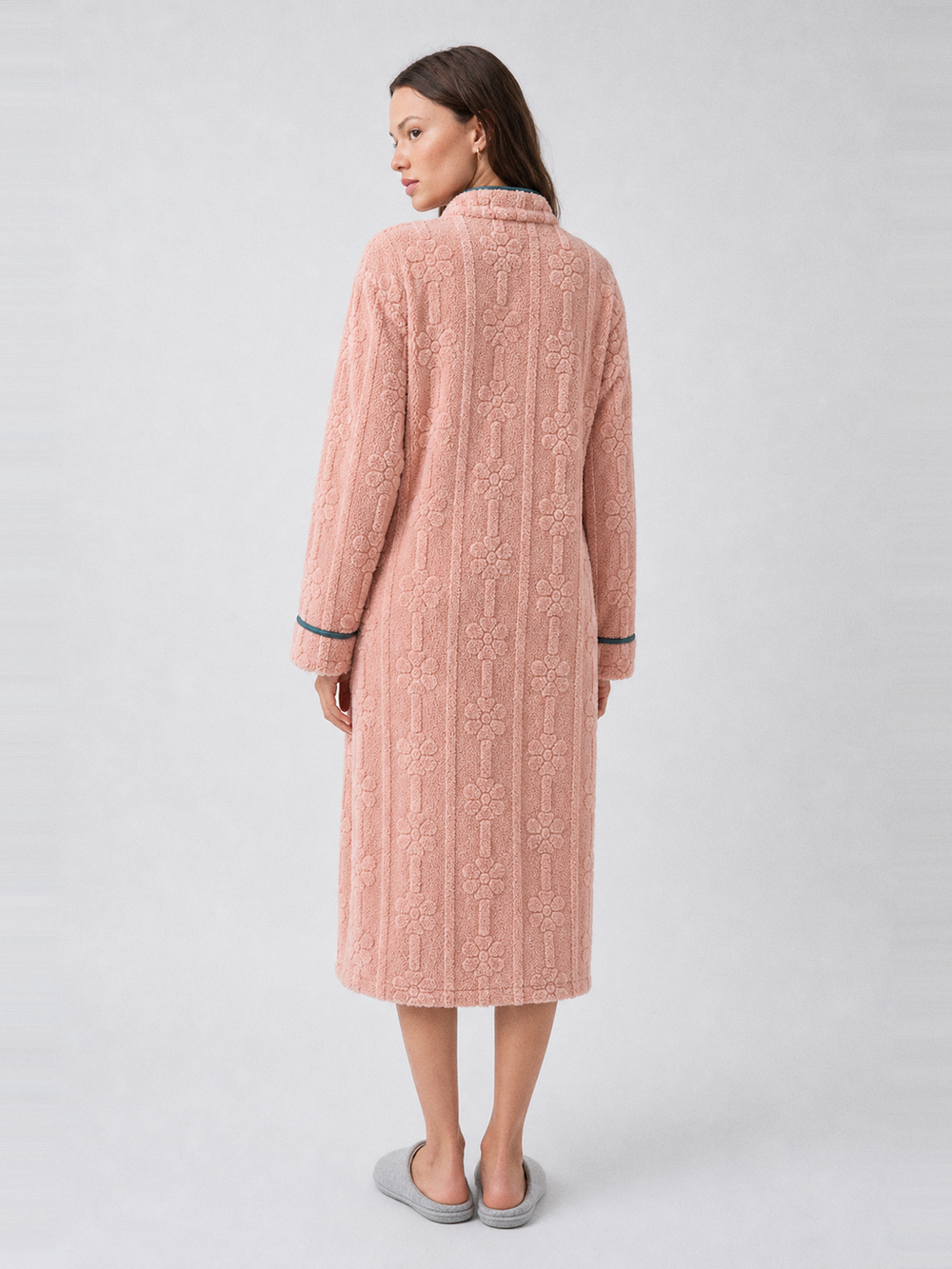 Robe de chambre pour grand-mère – vue de dos
