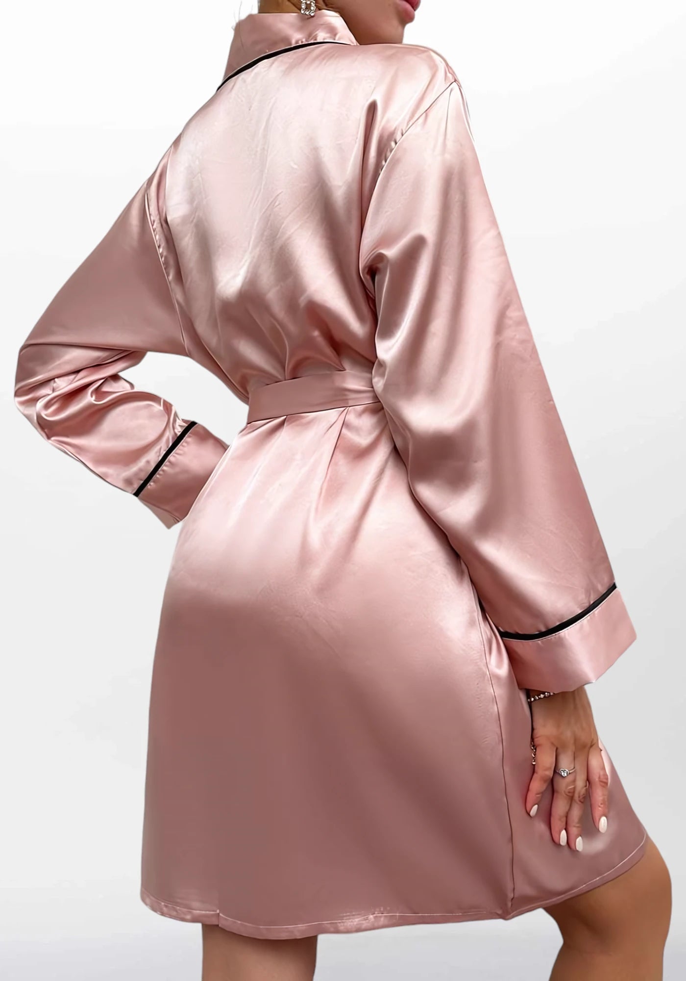 Robe de chambre satin rose