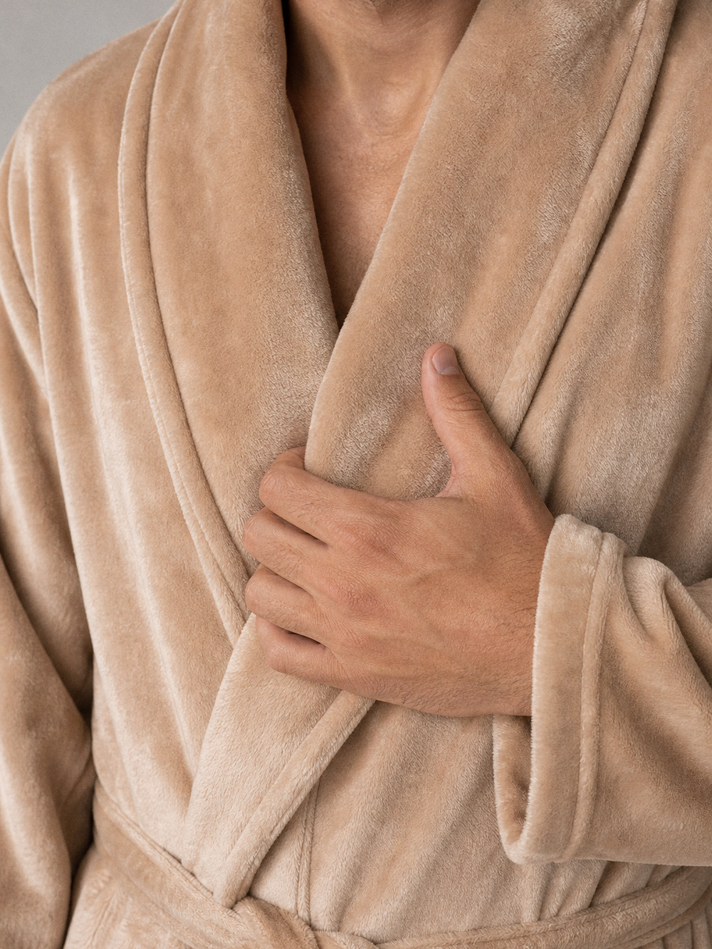 Robe de chambre velours homme longue – gros plan matière
